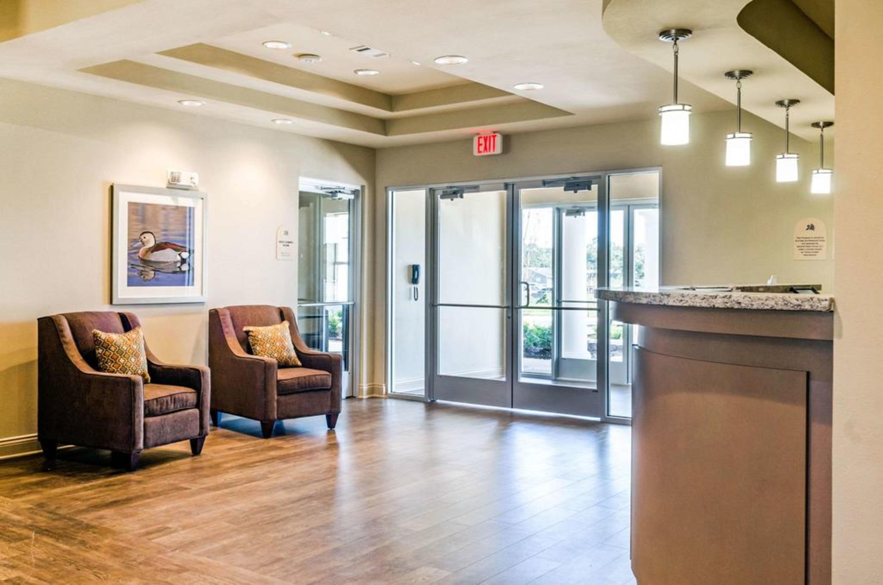 Mainstay Suites Hackberry Sportsman'S Lodge Dış mekan fotoğraf